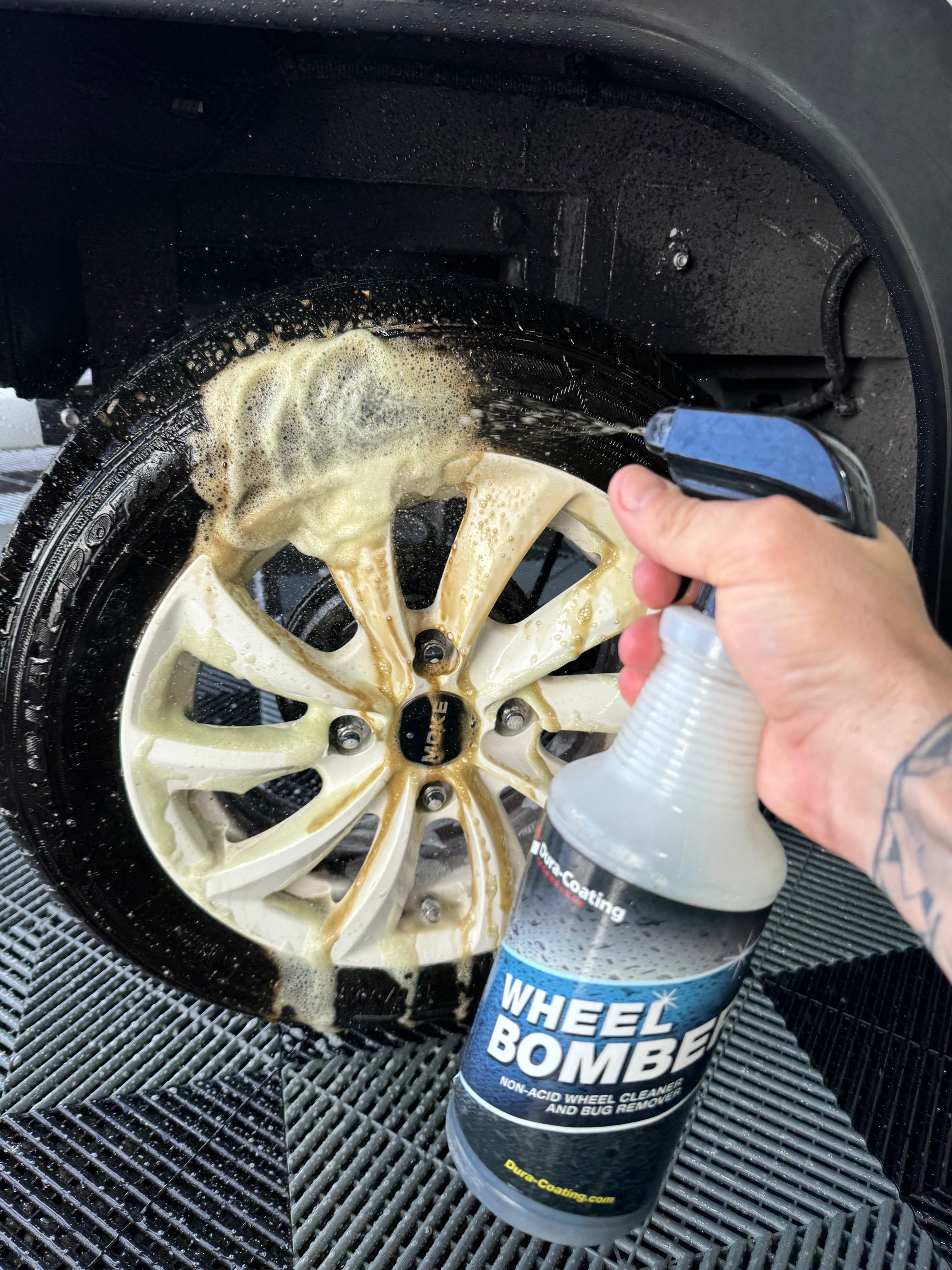 Wheel Bomber Wheel Cleaner Ready-To-Use